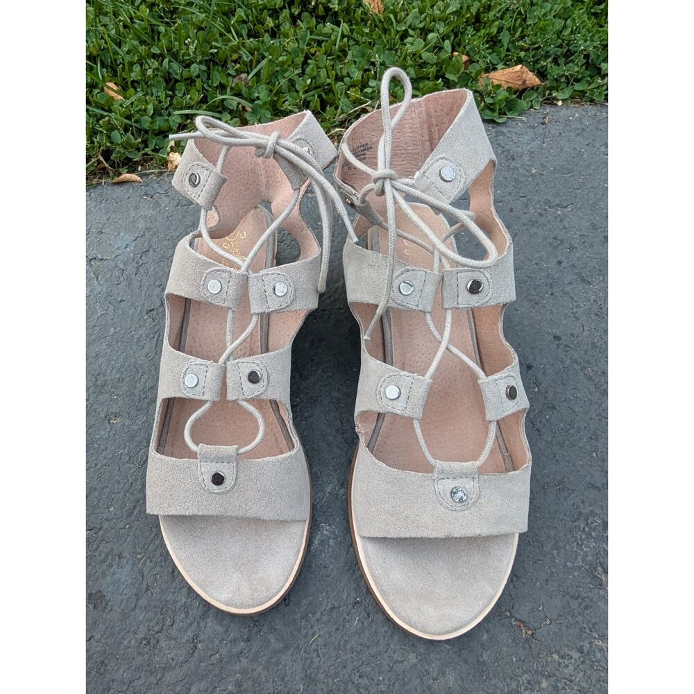 Seychelles‎ Love Affair Lace Up Gladiator Sandals Sz 8.5 Sand Suede Leather103